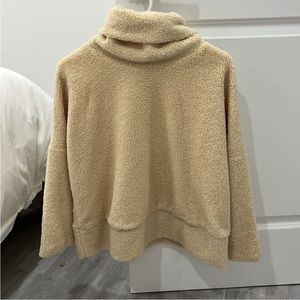Tuckernuck Sherpa Teddy Turtleneck